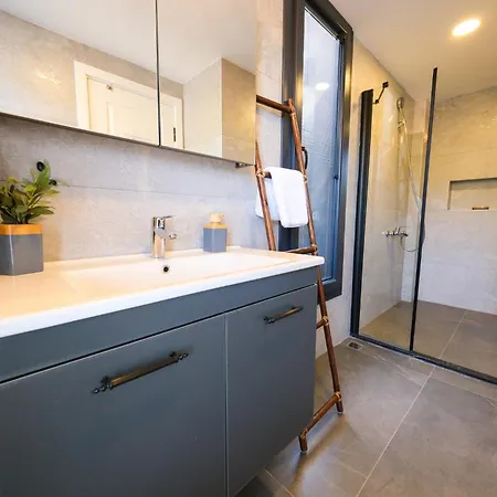 Lily Of The Valley Luxury Fethiye, Yesiluzumlu By Sunworld