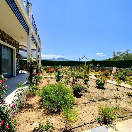 Villa Lily Of The Valley Luxury Fethiye, Yesiluzumlu By Sunworld Fethiye