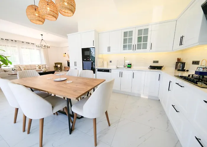 Vilă Lily Of The Valley Luxury Fethiye, Yesiluzumlu By Sunworld *